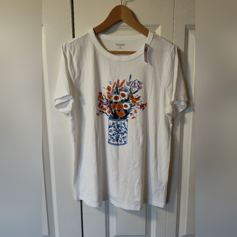 OLD NAVY EveryWear Graphic T-Shirt 'Flowers' (Large Tall)